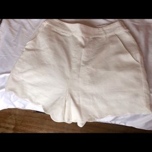 Scalloped Ivory Shorts